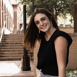 Meet your Posher, Casey